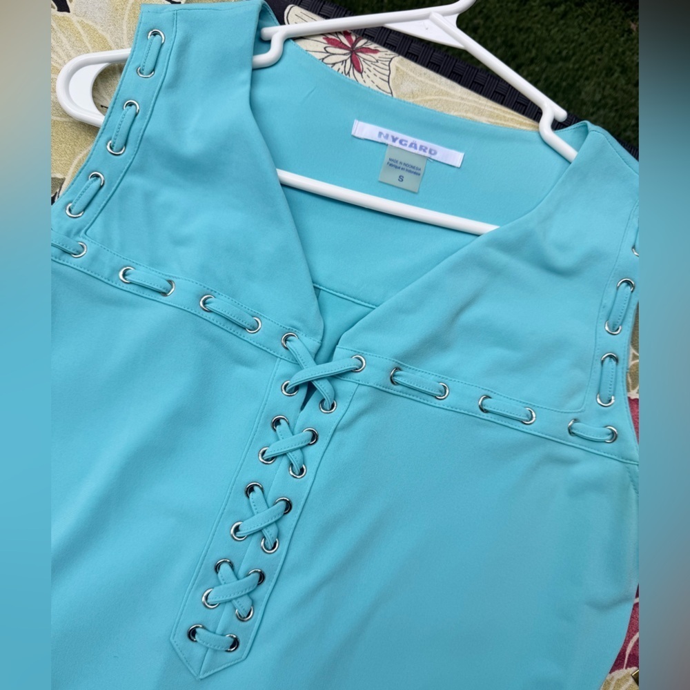 Peter Nygard Blue Lace-Up Sleeveless Top - Picture 4 of 10